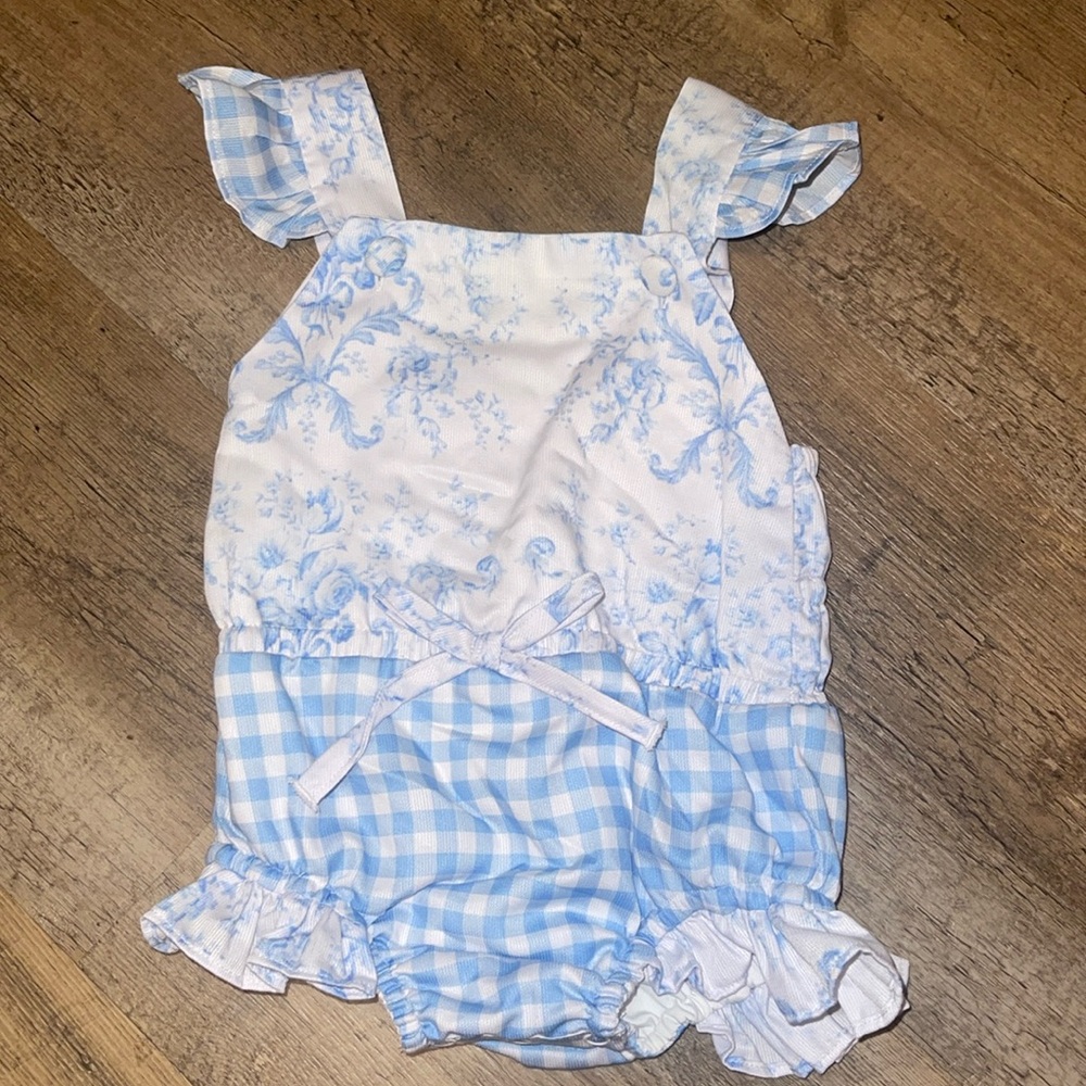 Busy Bees Smocks Floral/gingham swimsuit 9 mo